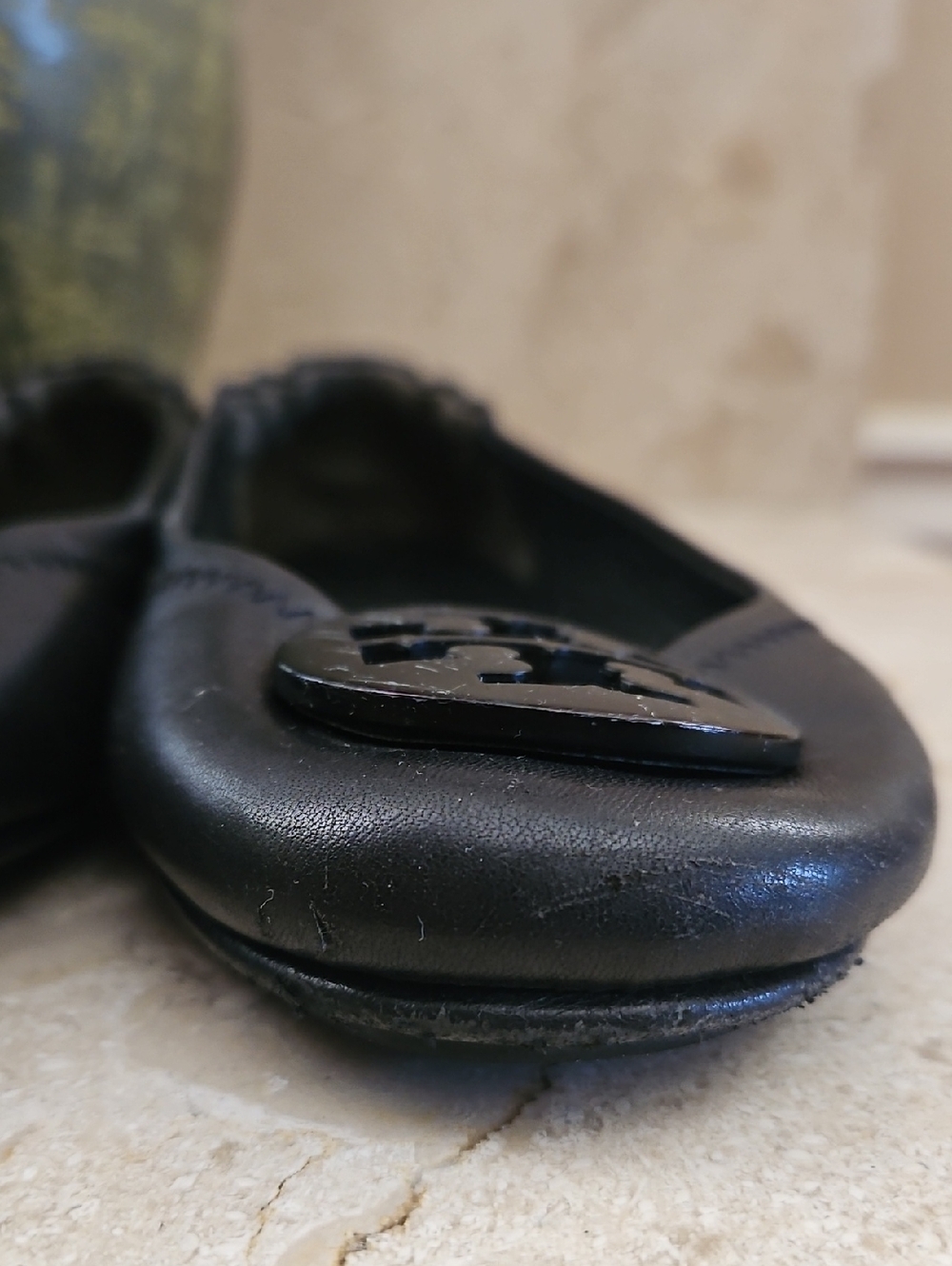Tory Burch Leather Women's Ballet Flats with Logo Medallion - Picture 14 of 16
